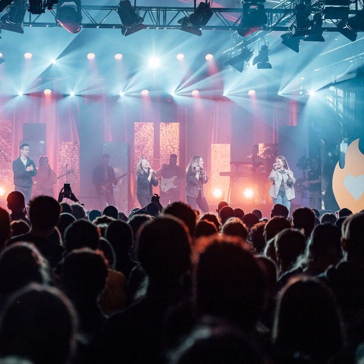 Pfingst&shy;jugend&shy;treffen Aid&shy;lingen 14-18